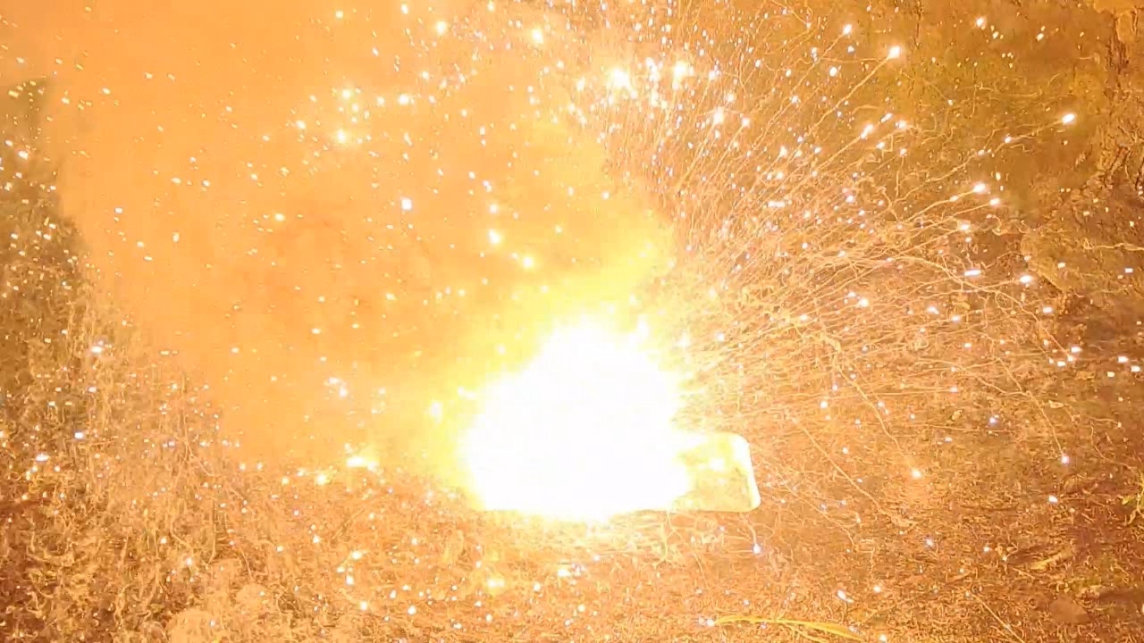Combustion of Thermite: Iron(II, III) Oxide/Aluminum/Magnesium (Fe3O4/Al/Mg)