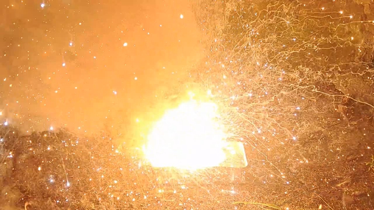 Combustion of Thermite: Iron(II, III) Oxide/Aluminum/Magnesium (Fe3O4/Al/Mg)