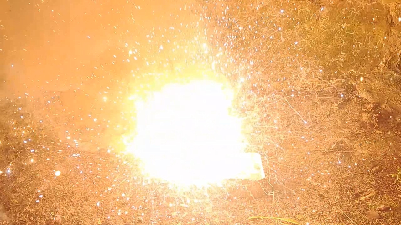 Combustion of Thermite: Iron(II, III) Oxide/Aluminum/Magnesium (Fe3O4/Al/Mg)