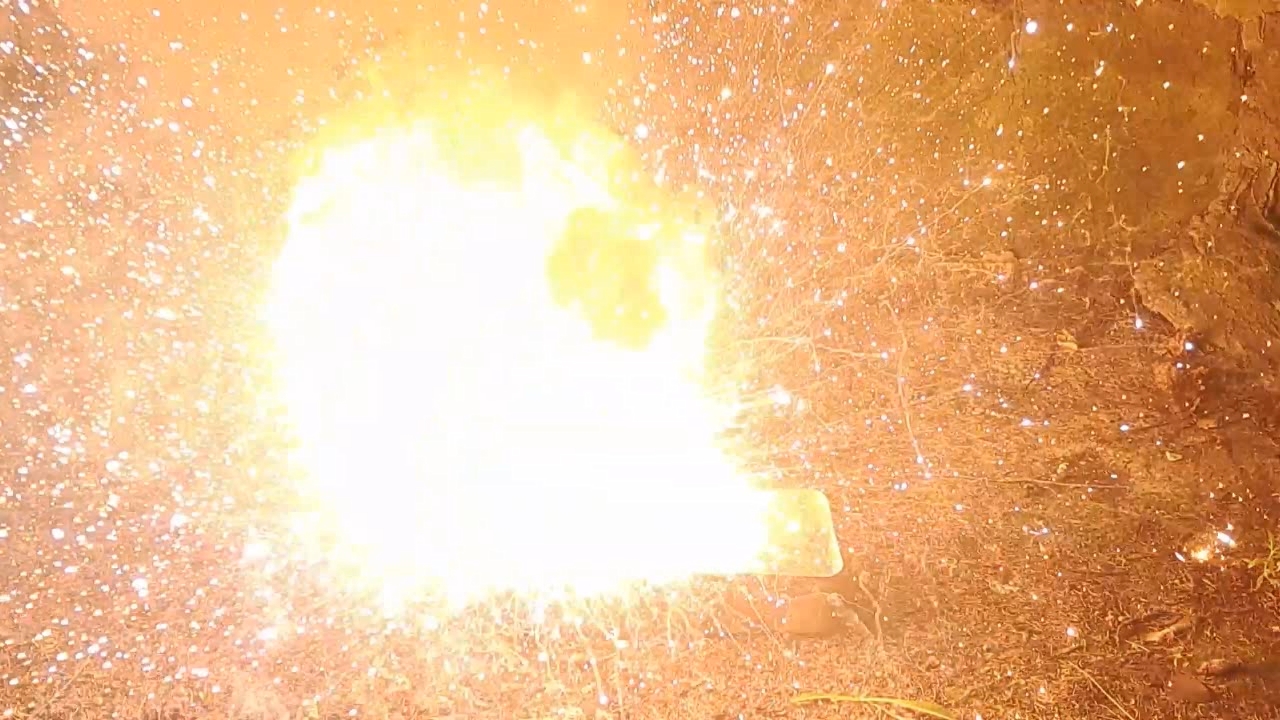 Combustion of Thermite: Iron(II, III) Oxide/Aluminum/Magnesium (Fe3O4/Al/Mg)