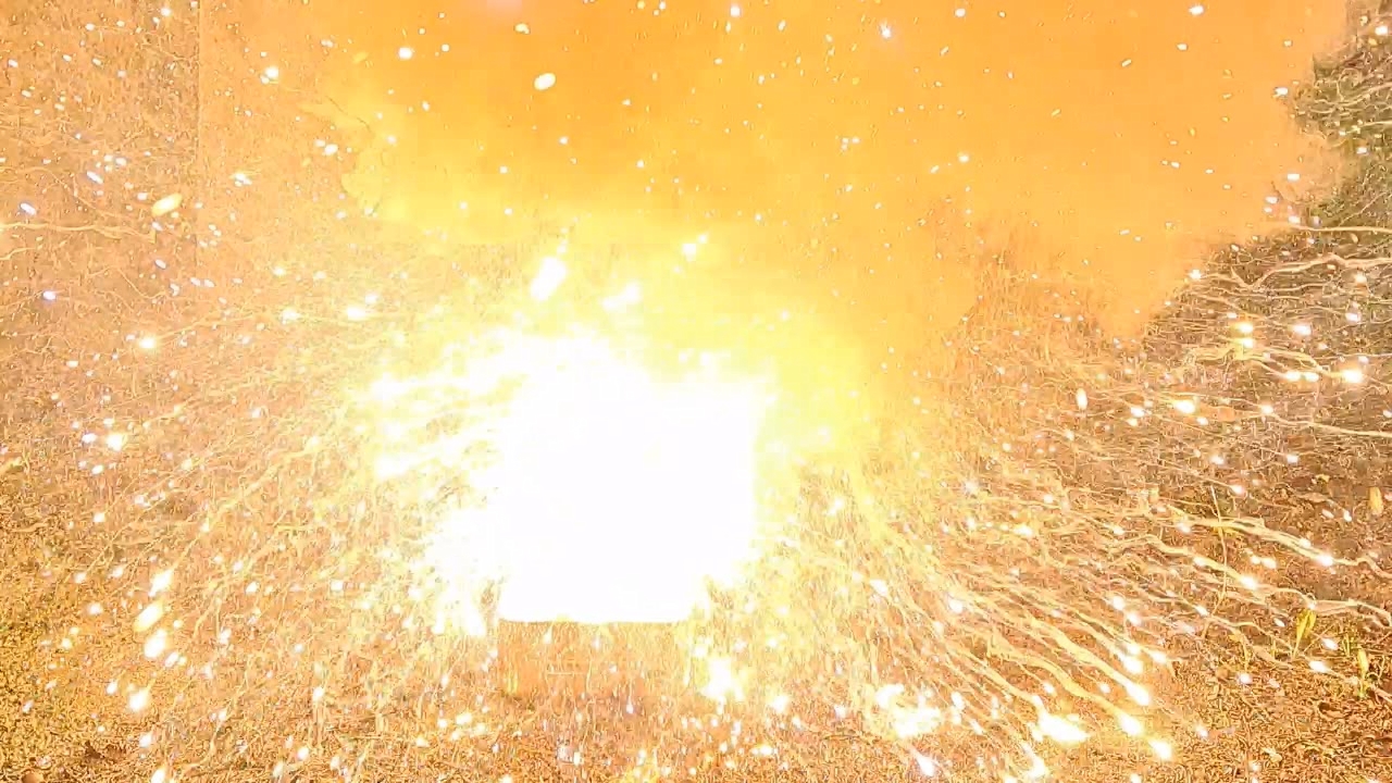 Combustion of Thermite: Iron(II, III) Oxide/Aluminum/Magnesium (Fe3O4/Al/Mg)
