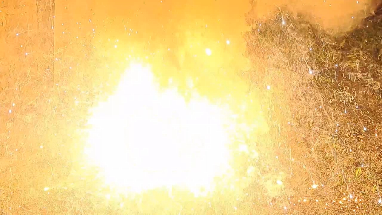 Combustion of Thermite: Iron(II, III) Oxide/Aluminum/Magnesium (Fe3O4/Al/Mg)