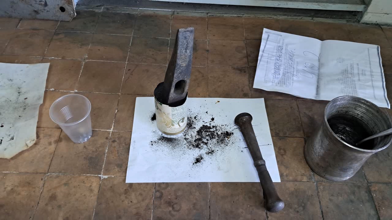Combustion of Thermite: Iron(II, III) Oxide/Aluminum/Magnesium (Fe3O4/Al/Mg)
