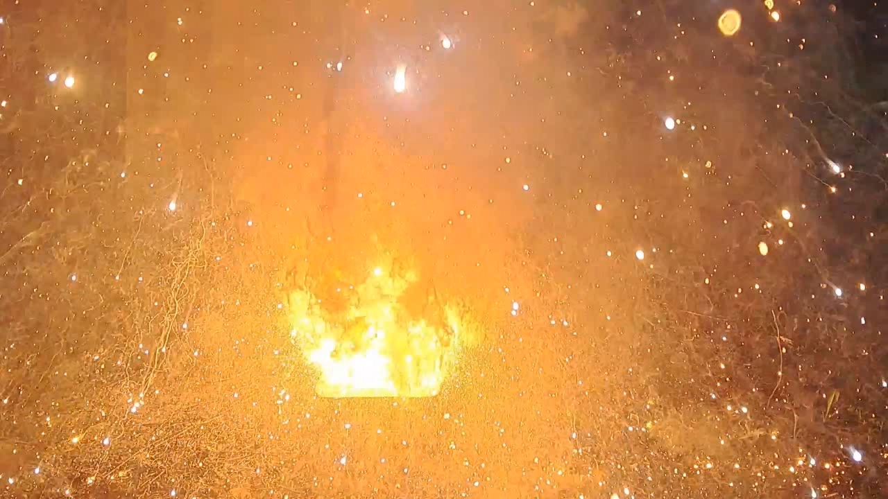 Combustion of Thermite: Iron(II, III) Oxide/Aluminum/Magnesium (Fe3O4/Al/Mg)