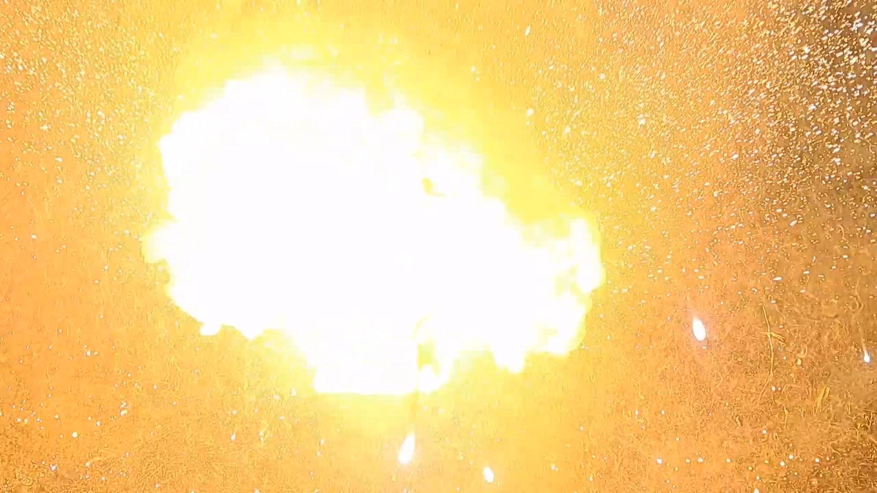 Combustion of Thermite: Iron(II, III) Oxide/Aluminum/Magnesium (Fe3O4/Al/Mg)