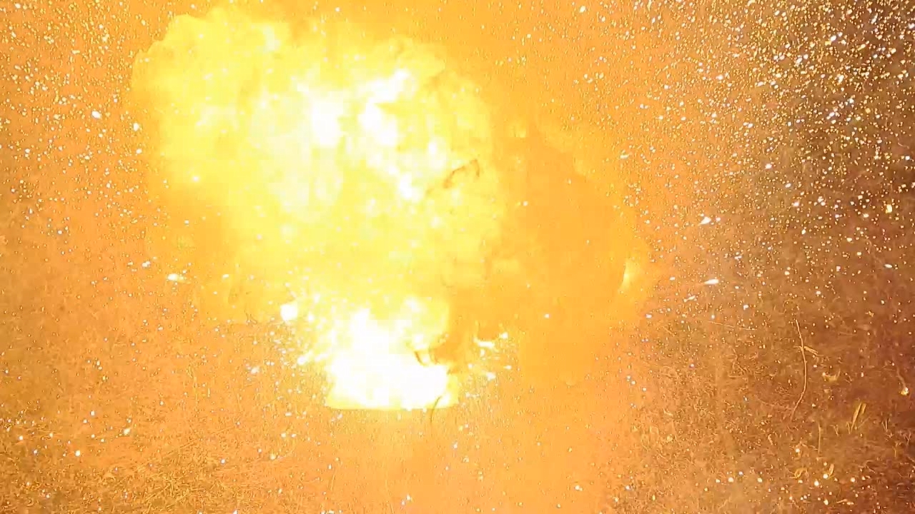 Combustion of Thermite: Iron(II, III) Oxide/Aluminum/Magnesium (Fe3O4/Al/Mg)
