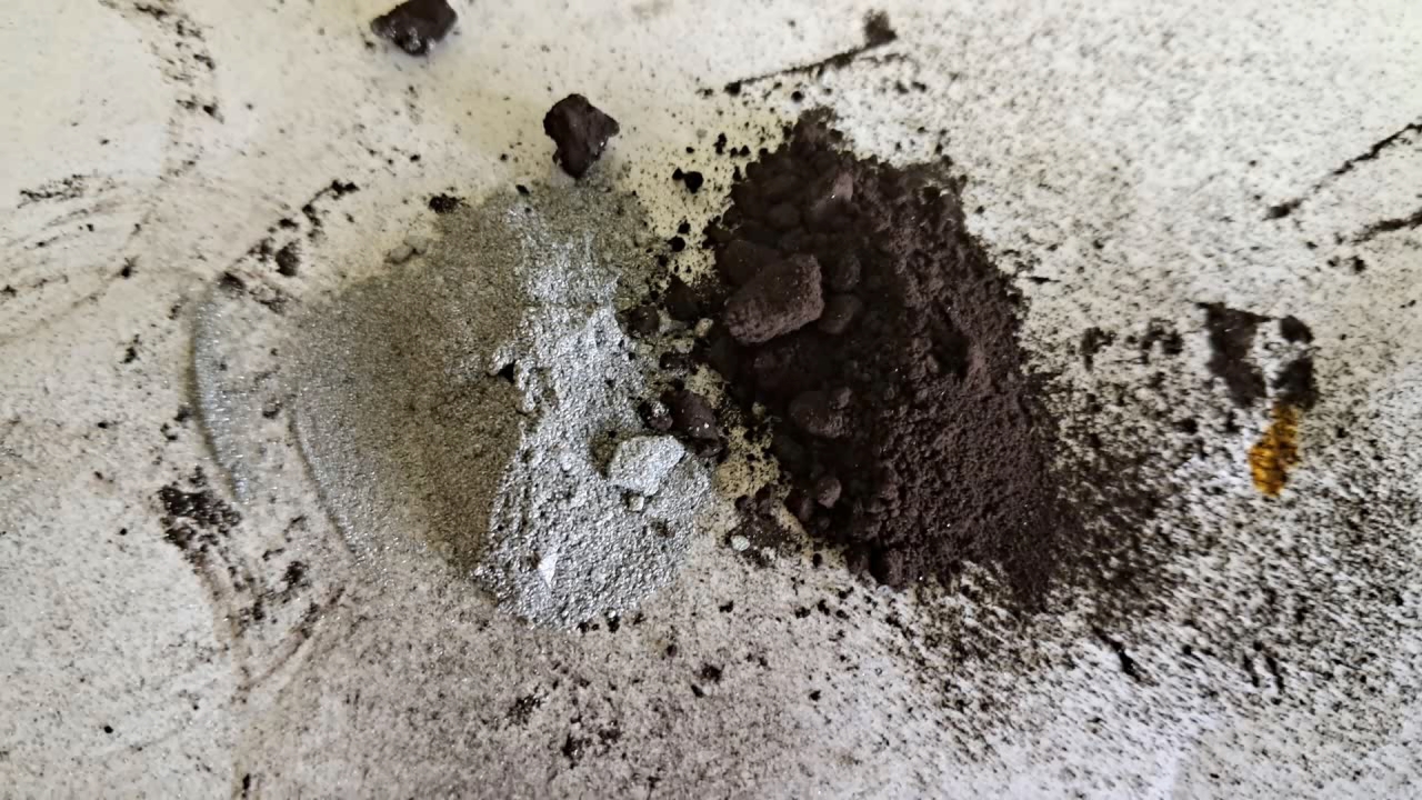 Combustion of Thermite: Iron(II, III) Oxide/Aluminum/Magnesium (Fe3O4/Al/Mg)
