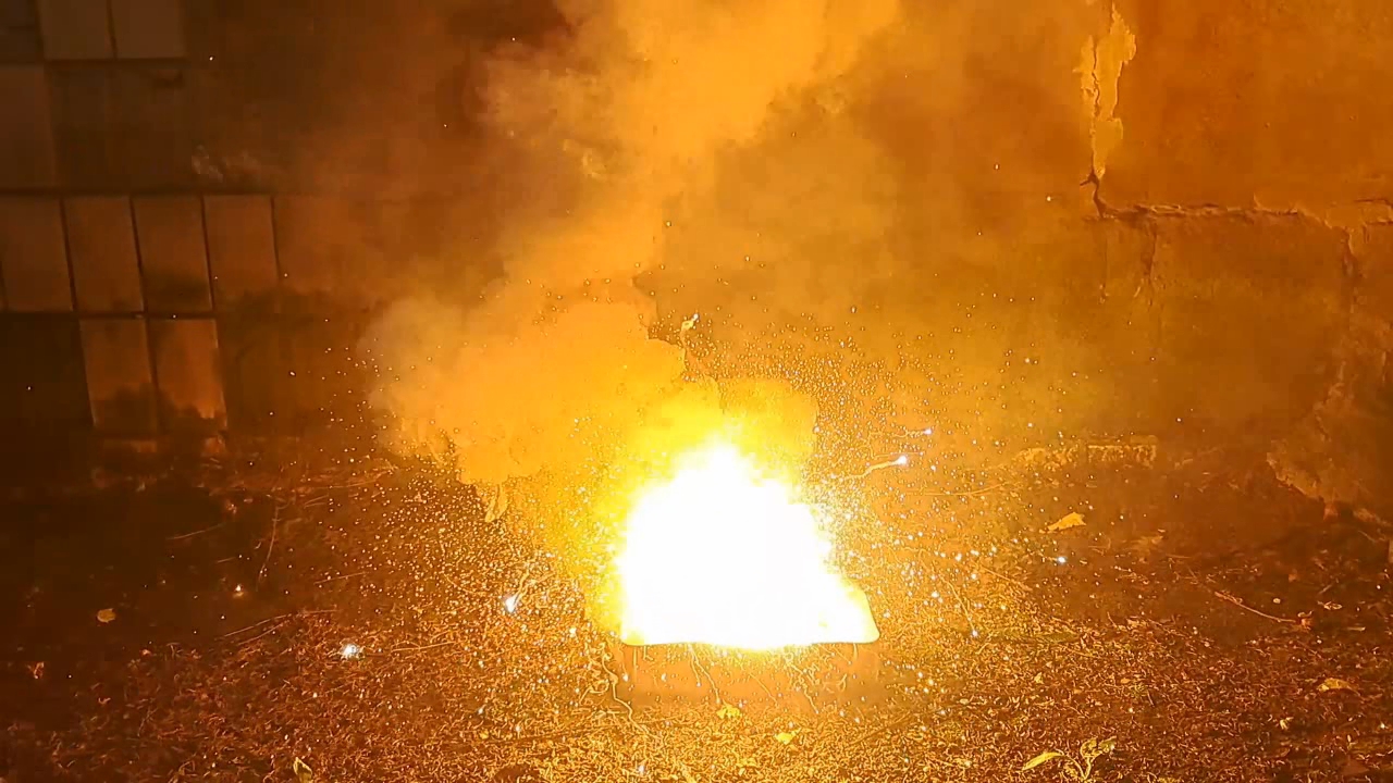Combustion of Thermite: Iron(II, III) Oxide/Aluminum/Magnesium (Fe3O4/Al/Mg)