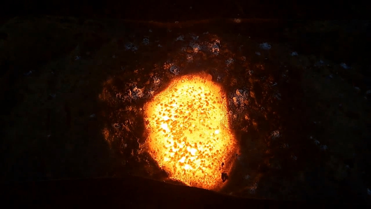 Combustion of Thermite: Iron(II, III) Oxide/Aluminum/Magnesium (Fe3O4/Al/Mg)