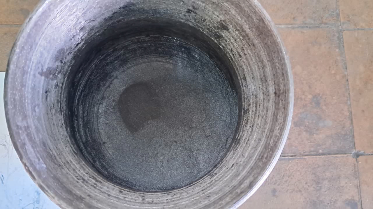 ''Molded Thermite'': Iron (II, III) Oxide, Calcium Sulfate, Aluminum, and Water (Fe3O4/CaSO4/Al/H2O)