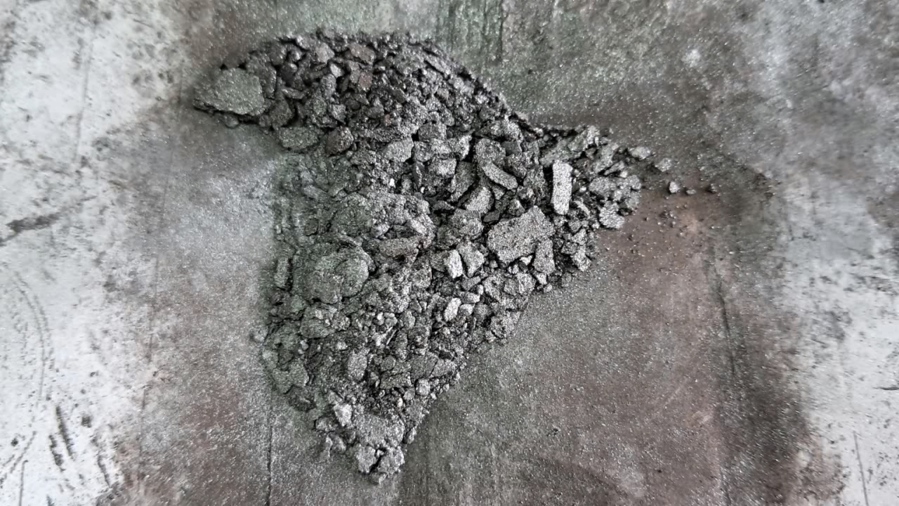 ''Molded Thermite'': Iron (II, III) Oxide, Calcium Sulfate, Aluminum, and Water (Fe3O4/CaSO4/Al/H2O)