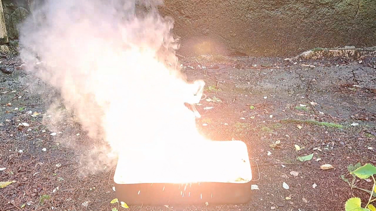 ''Molded Thermite'': Iron (II, III) Oxide, Calcium Sulfate, Aluminum, and Water (Fe3O4/CaSO4/Al/H2O)