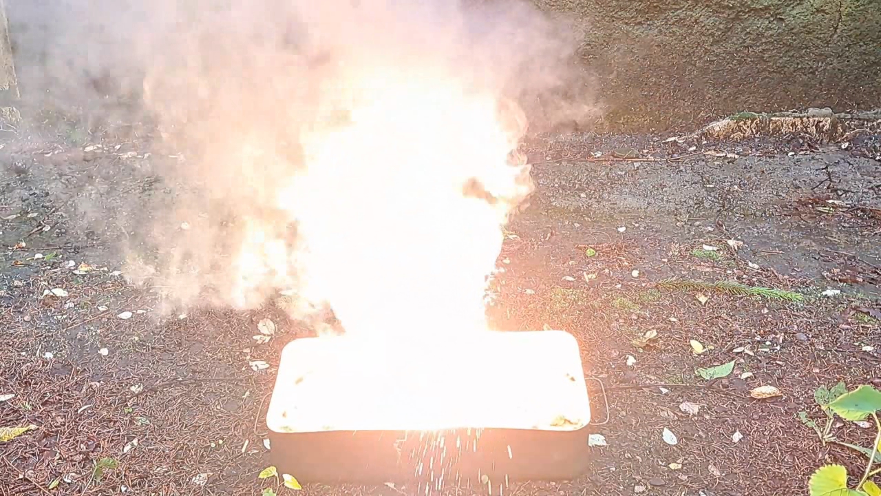 ''Molded Thermite'': Iron (II, III) Oxide, Calcium Sulfate, Aluminum, and Water (Fe3O4/CaSO4/Al/H2O)