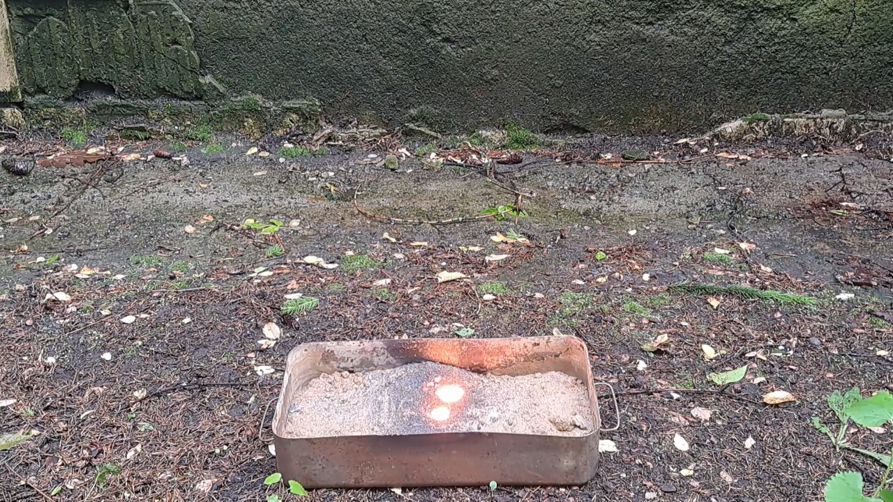 ''Molded Thermite'': Iron (II, III) Oxide, Calcium Sulfate, Aluminum, and Water (Fe3O4/CaSO4/Al/H2O)