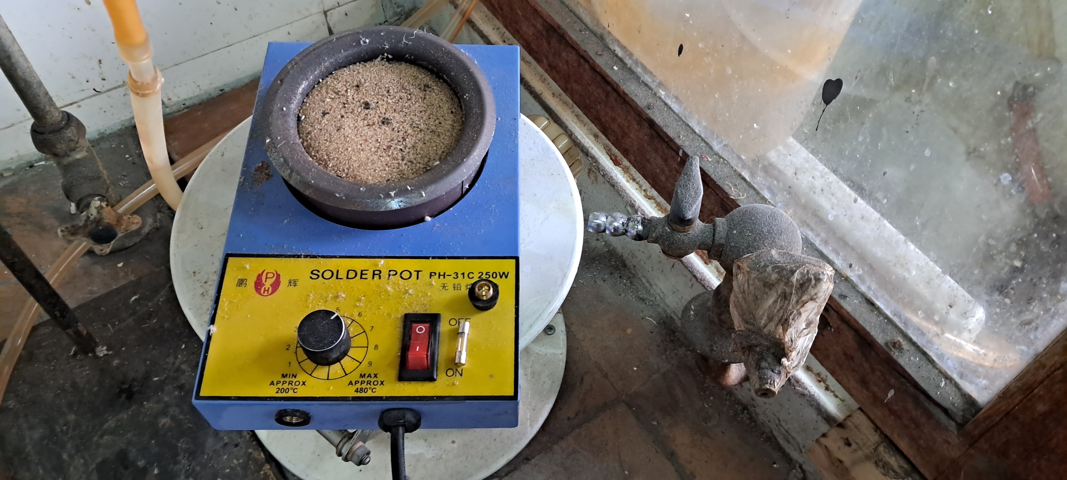 Distillation of Tritiated Water (HTO)