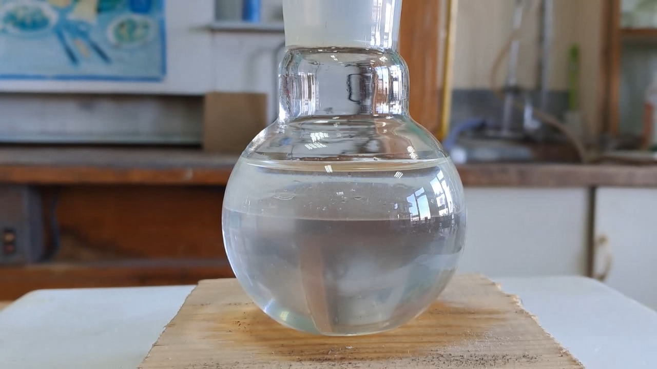 Ethyl Acetate and Saturated Potassium Hydroxide Solution: Unusual Effect of Concentration on Rate of Chemical Reaction