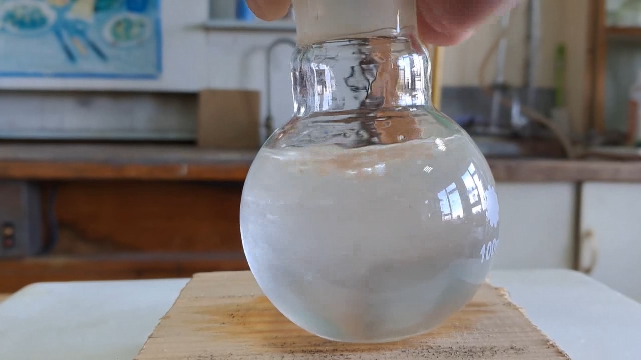 Ethyl Acetate and Saturated Potassium Hydroxide Solution: Unusual Effect of Concentration on Rate of Chemical Reaction
