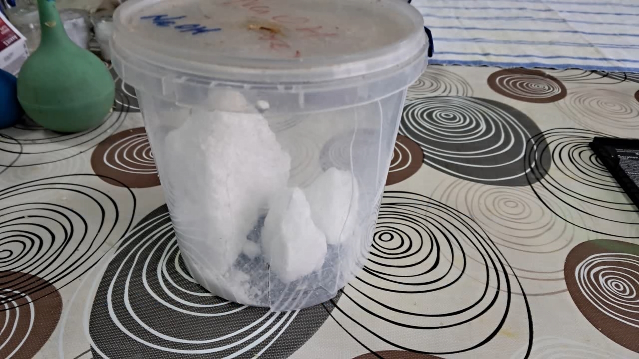 Falsified Acetone and Sodium Hydroxide Solution
