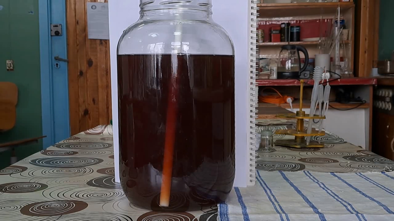 Would You Like More Tea? Black Tea and Iron Chlorides