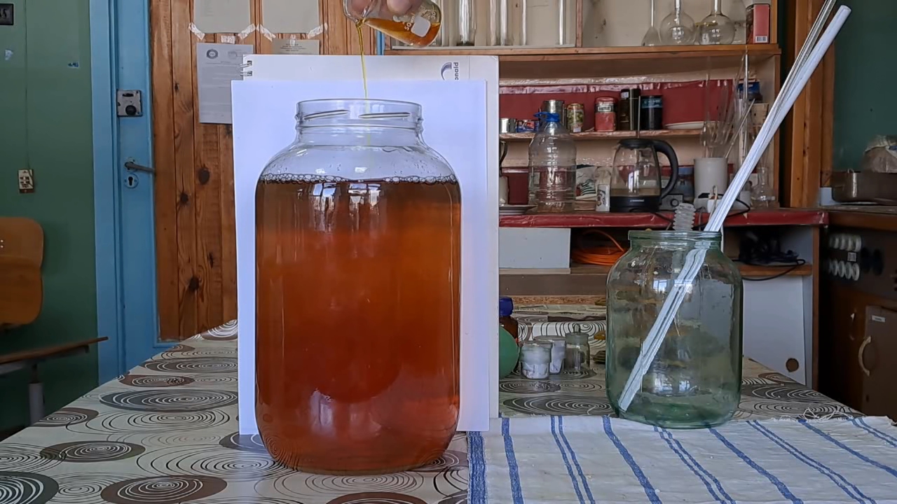 Would You Like More Tea? Black Tea and Iron Chlorides