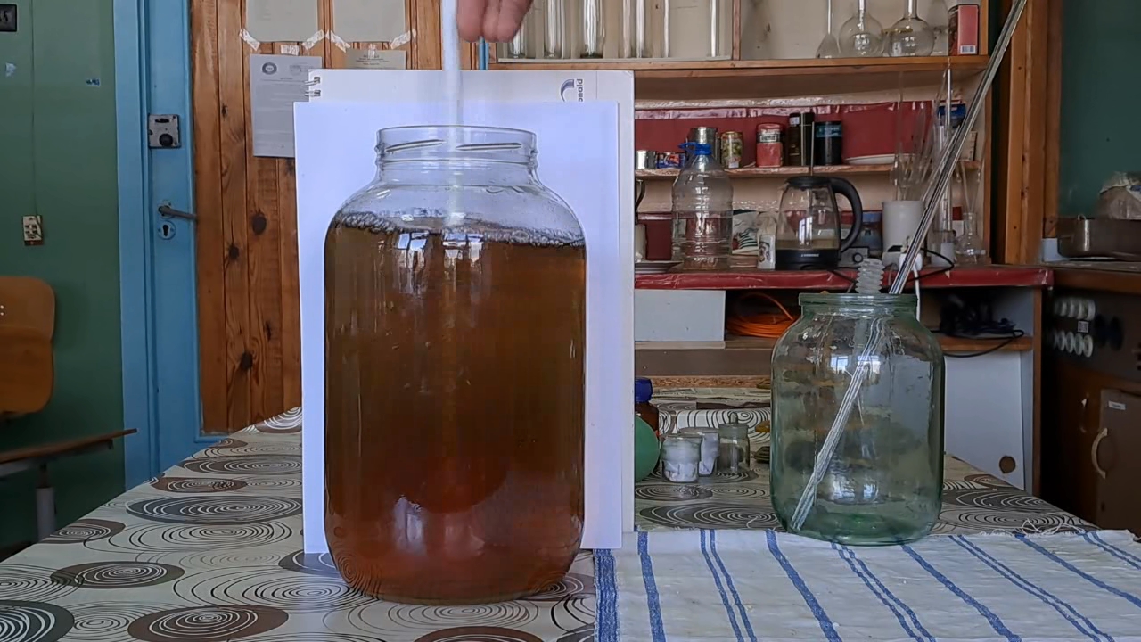 Would You Like More Tea? Black Tea and Iron Chlorides