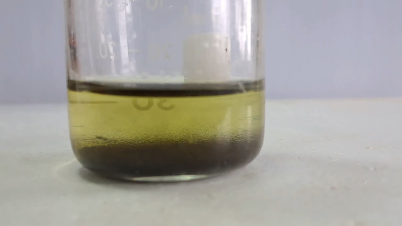 Iron Oxide Pigment and Hydrochloric Acid