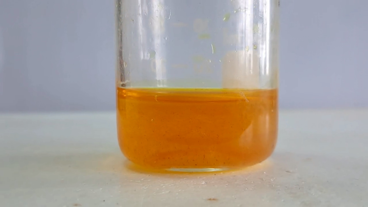 Iron Oxide Pigment and Hydrochloric Acid