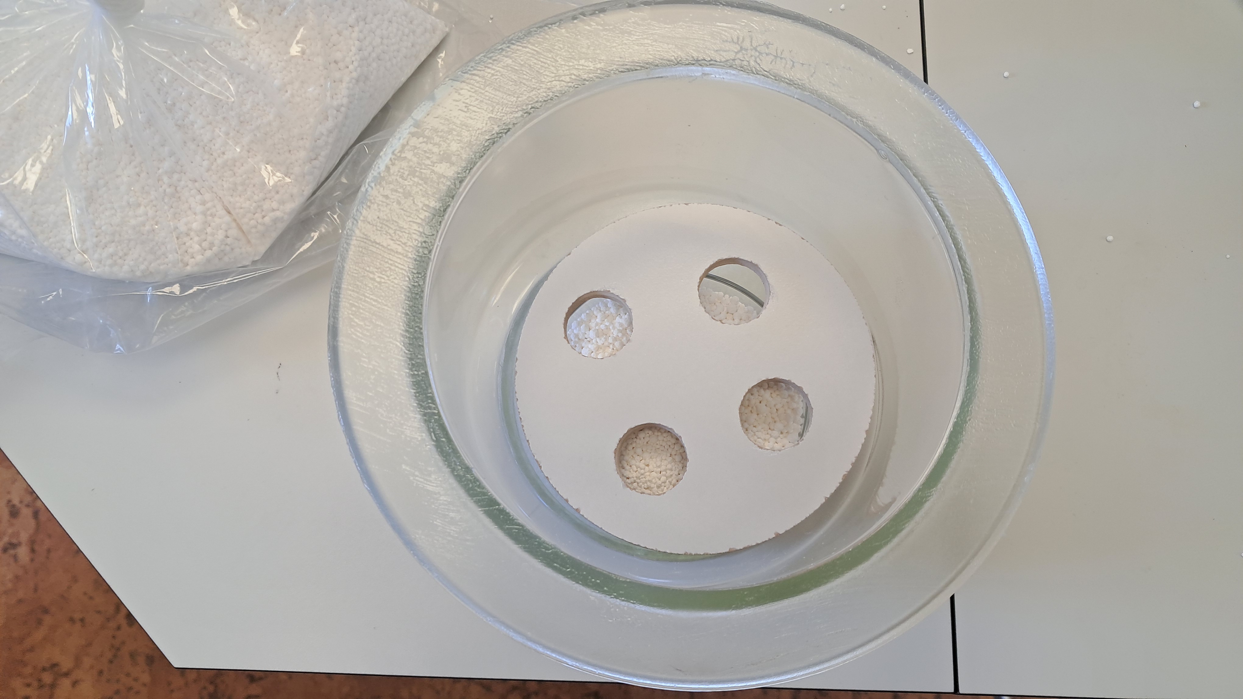 Anhydrous calcium chloride