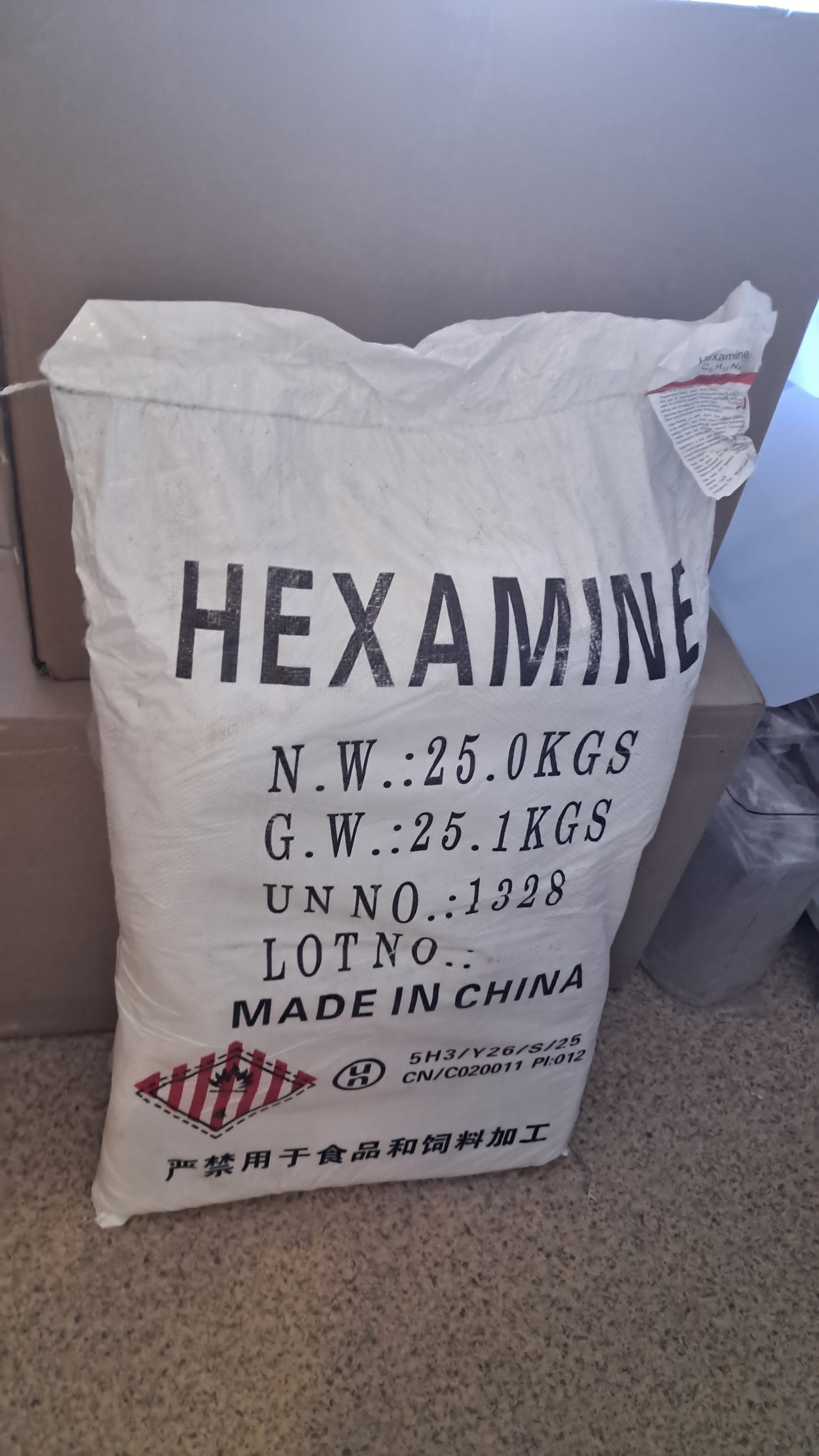 Hexamine