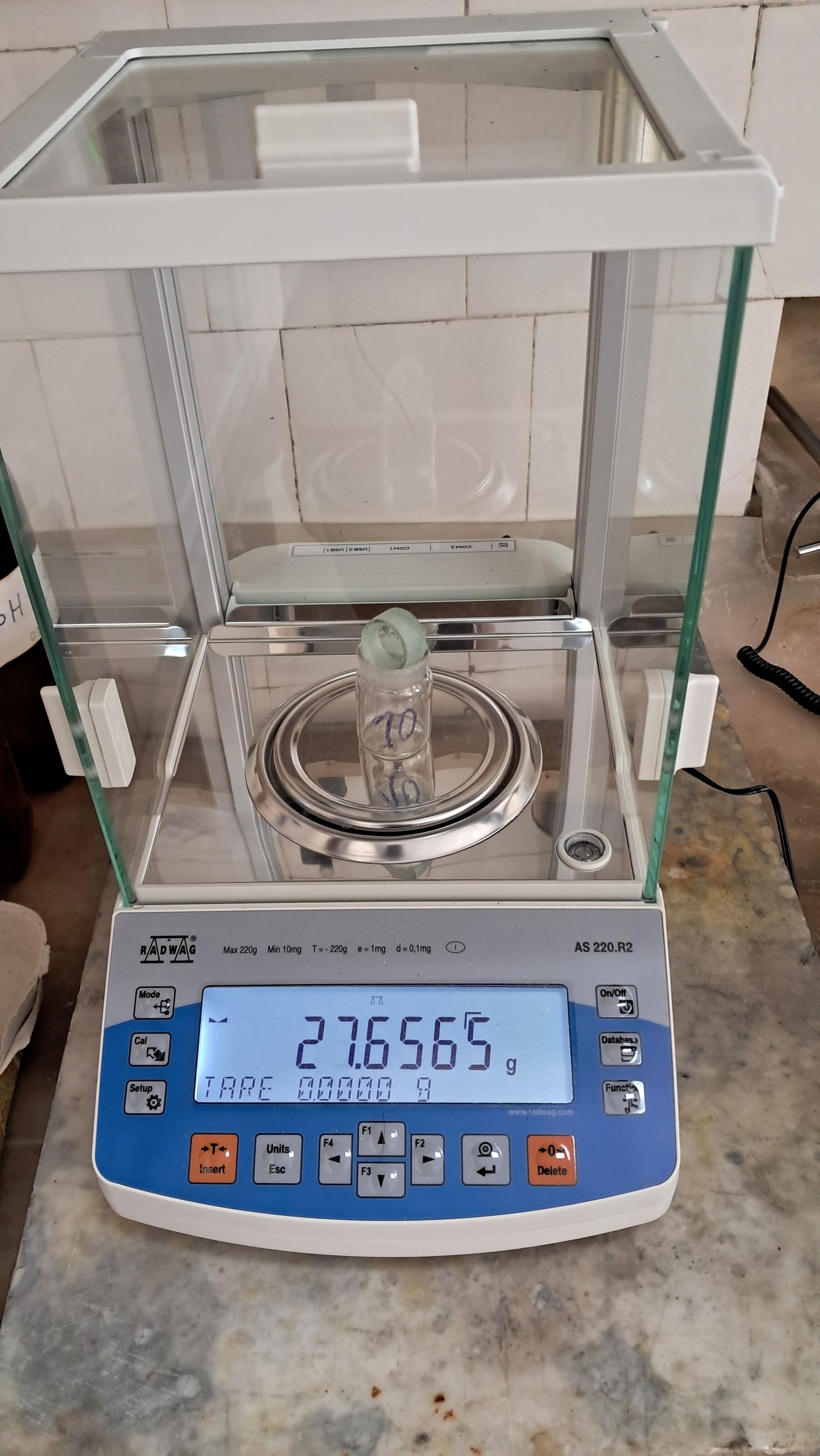Determining Moisture Content in Hexamine by Gravimetric Analysis - First Attempt