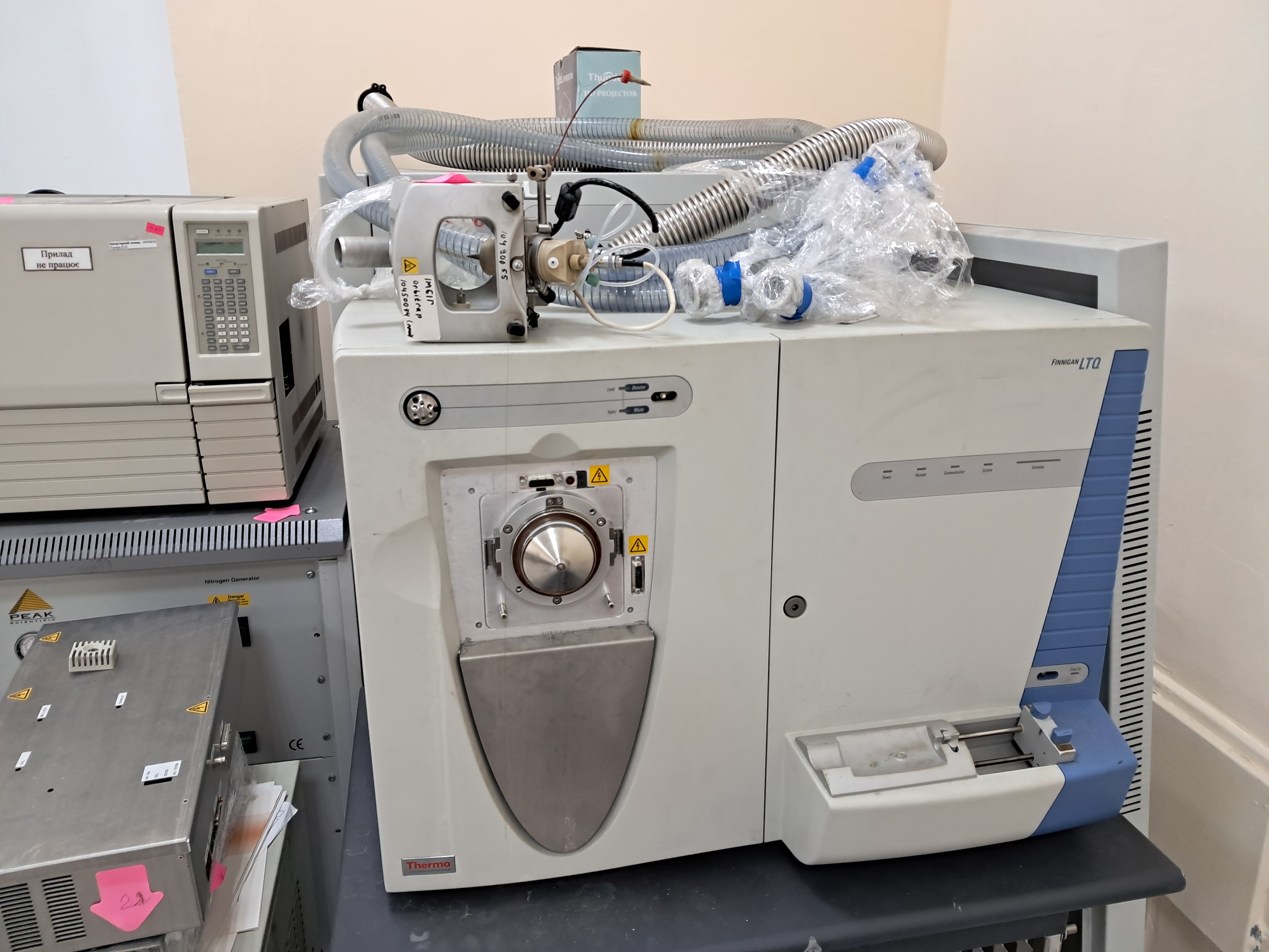 ''Graveyard'' of Expensive Scientific Equipment