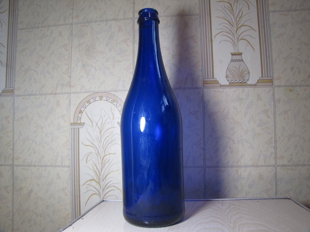  . Cobalt glass