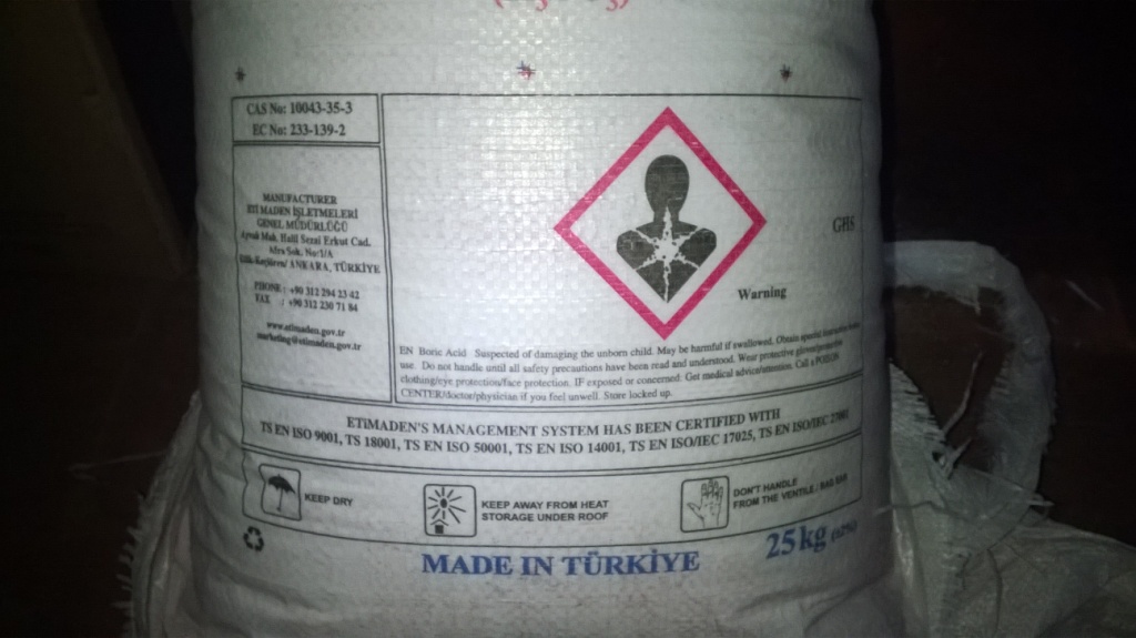  :   . Chemical photos: reagents and materials