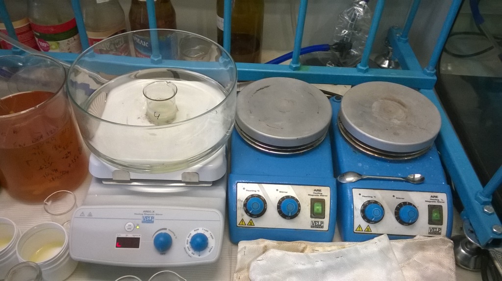     . Rotational viscometer and detergents