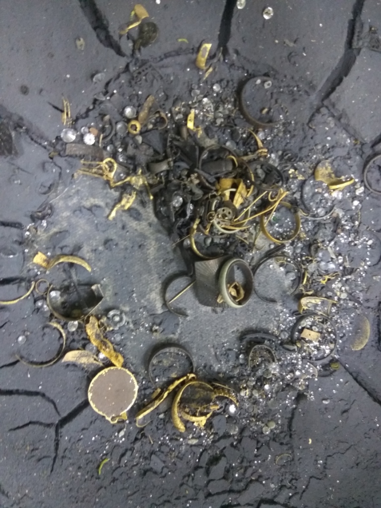    (  ). Diary of Refining Chemist (Gold and Silver)