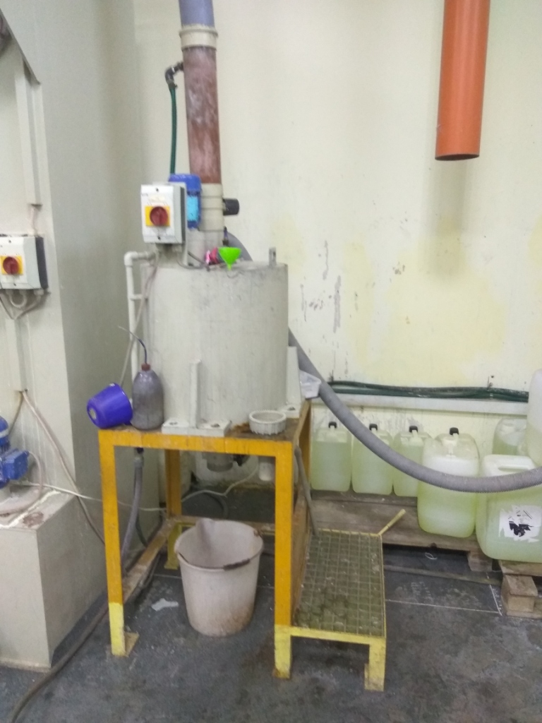   (  ). Diary of Refining Chemist (Gold and Silver)