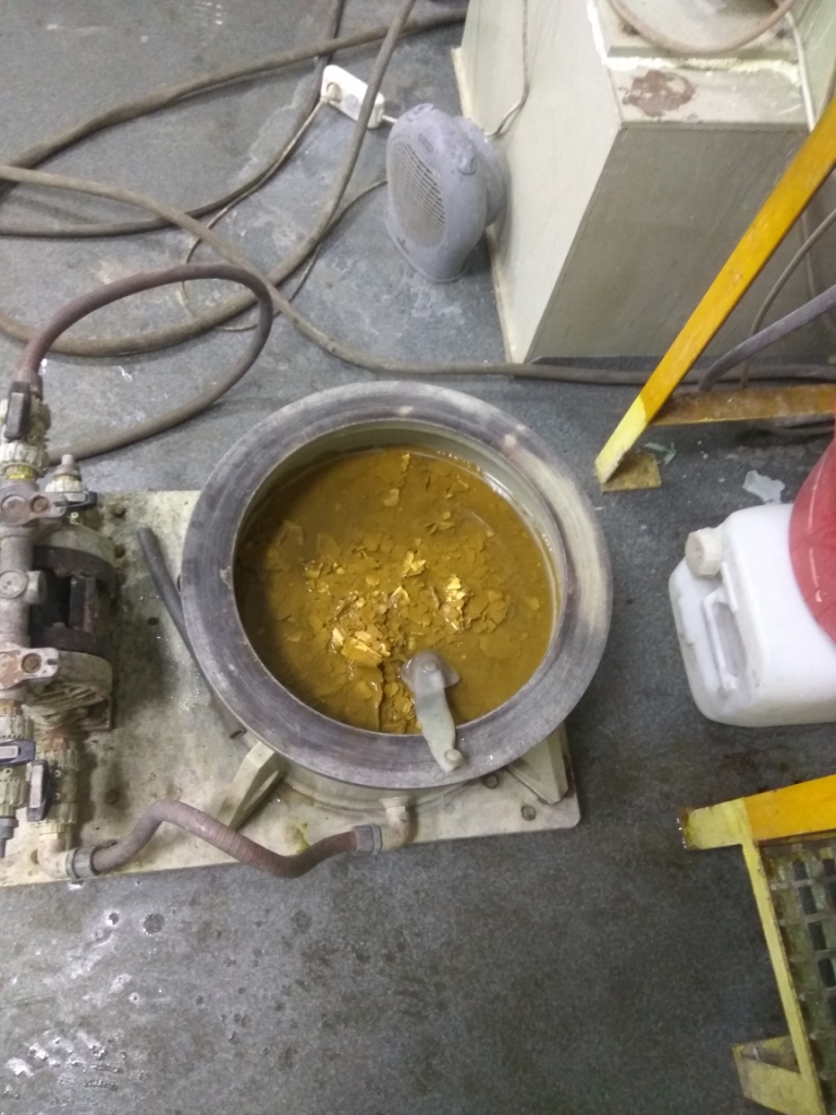    (  ). Diary of Refining Chemist (Gold and Silver)