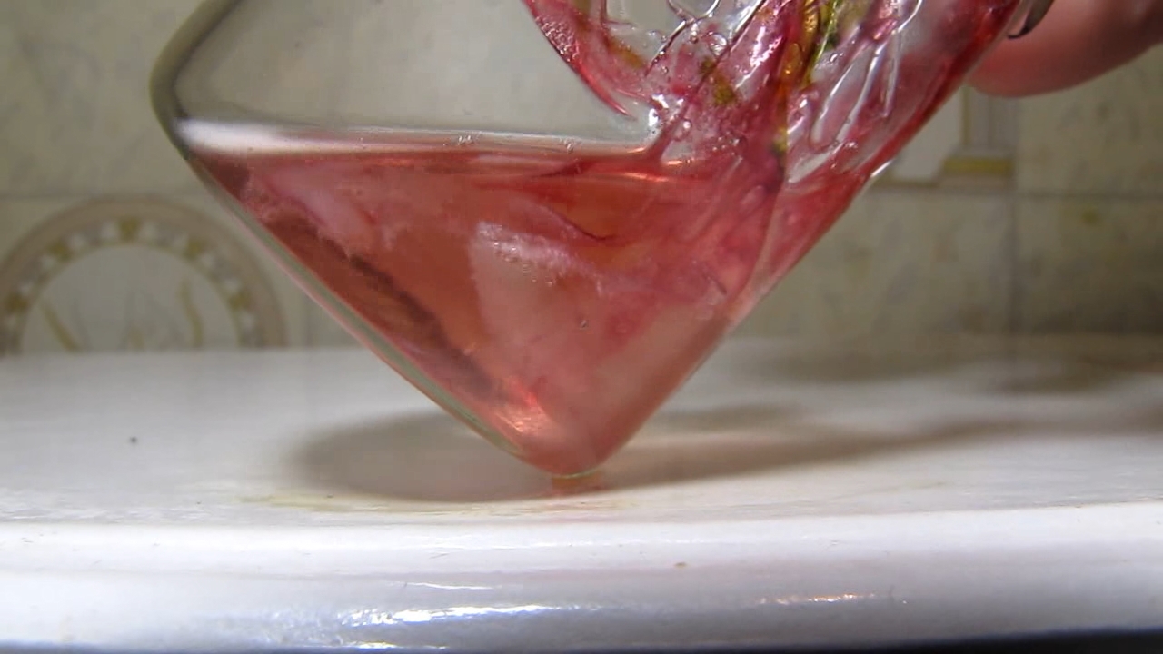Red onion, ammonia and acetic acid