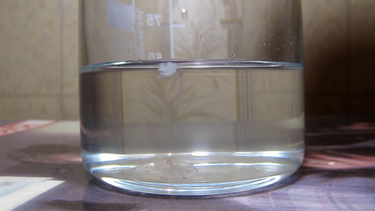 Reaction of calcium nitrate and concentrated sulfuric acid 
