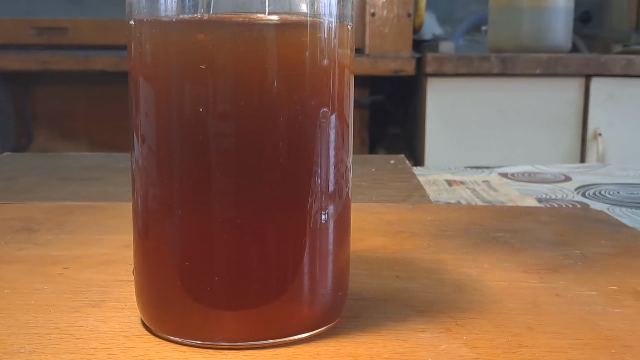Phenol-Iron Complex and Sodium Hydroxide