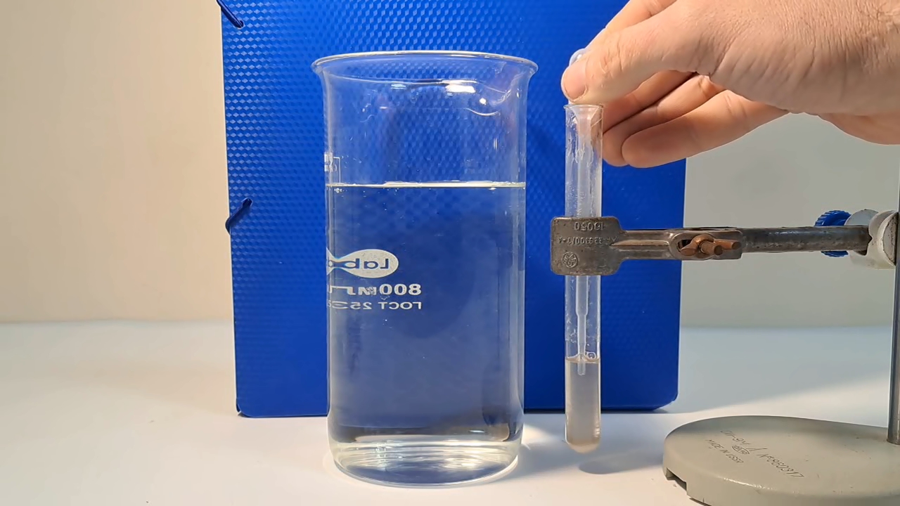 Precipitation of Barium Sulfate from Solution by Adding Water