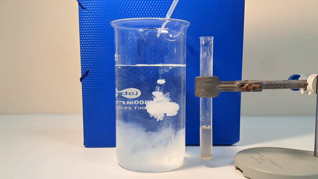 Precipitation of Barium Sulfate from Solution by Adding Water