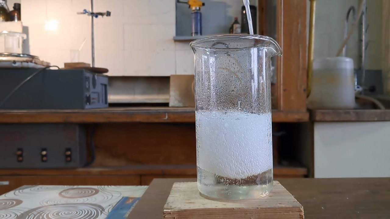 Reaction of Barium Sulfate with Sodium Carbonate (Experiment)