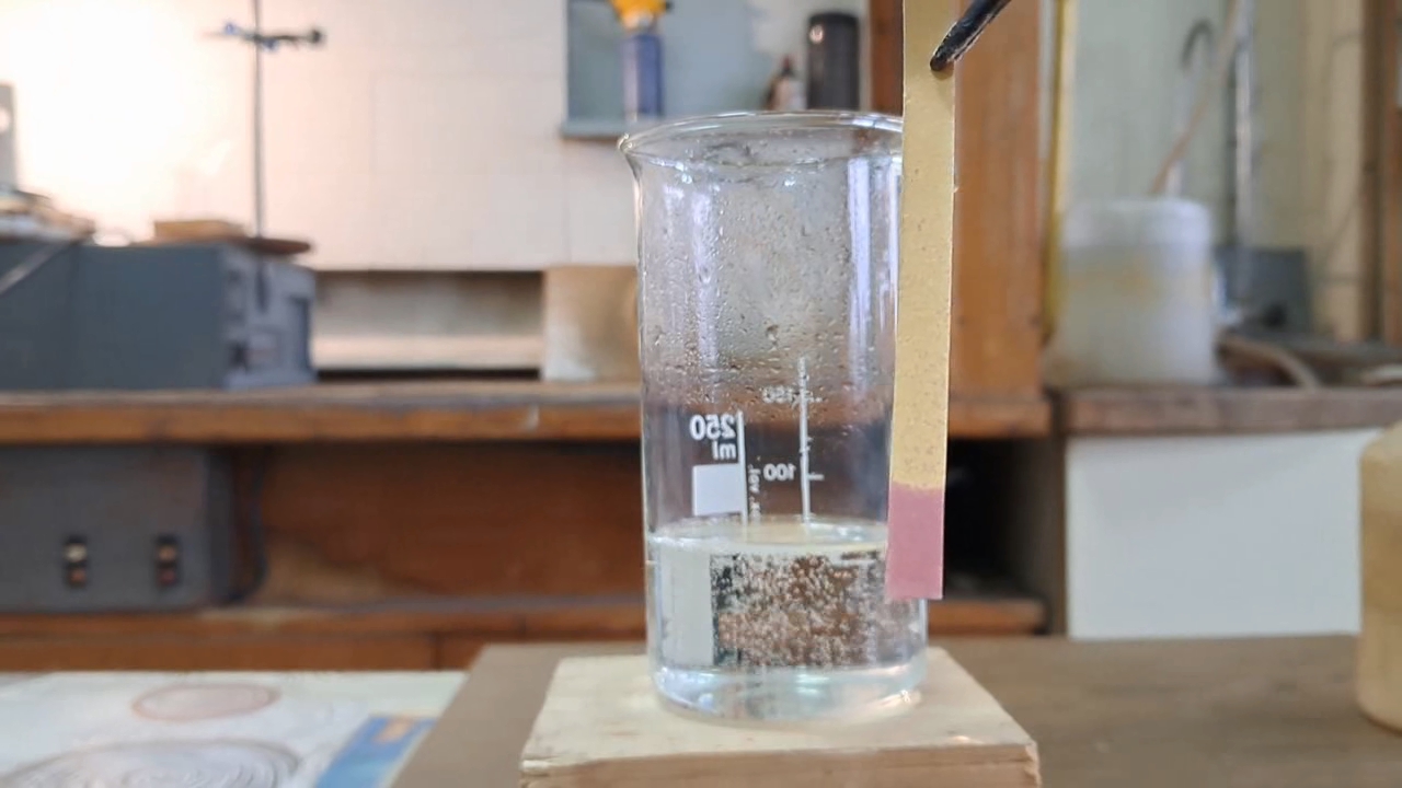 Reaction of Barium Sulfate with Sodium Carbonate (Experiment)