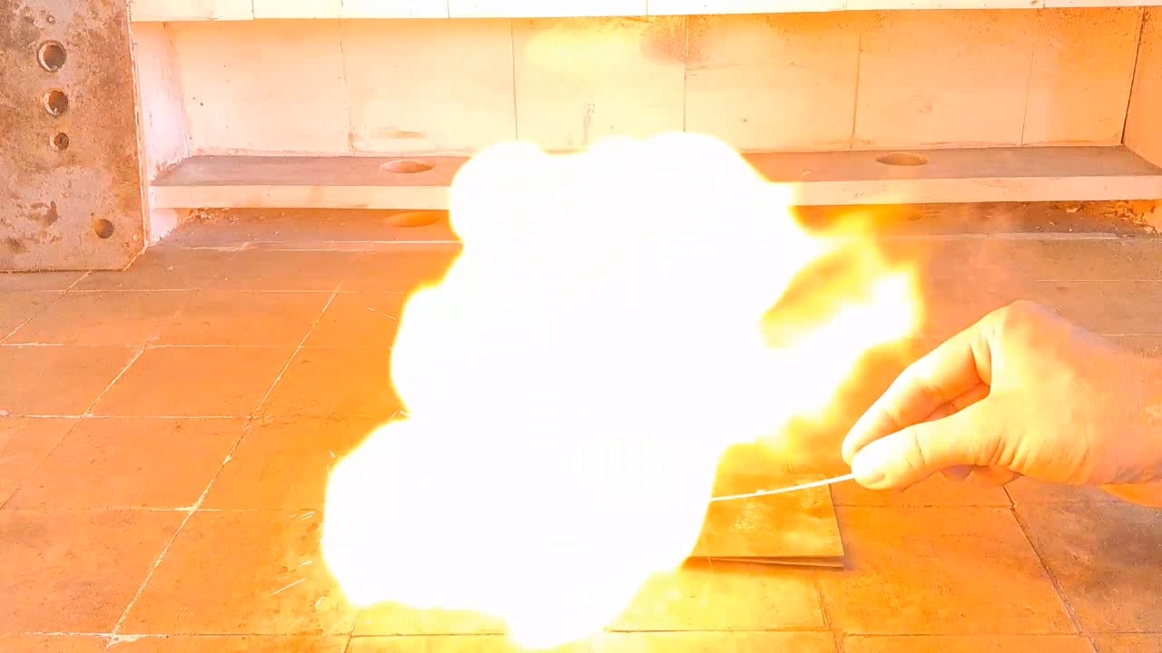 Flash of HMTD after 9 Months of Storage