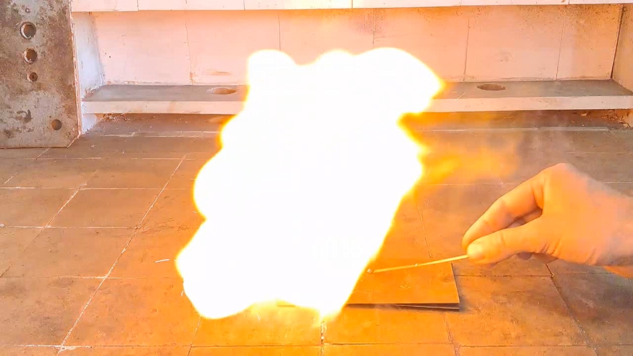 Flash of HMTD after 9 Months of Storage