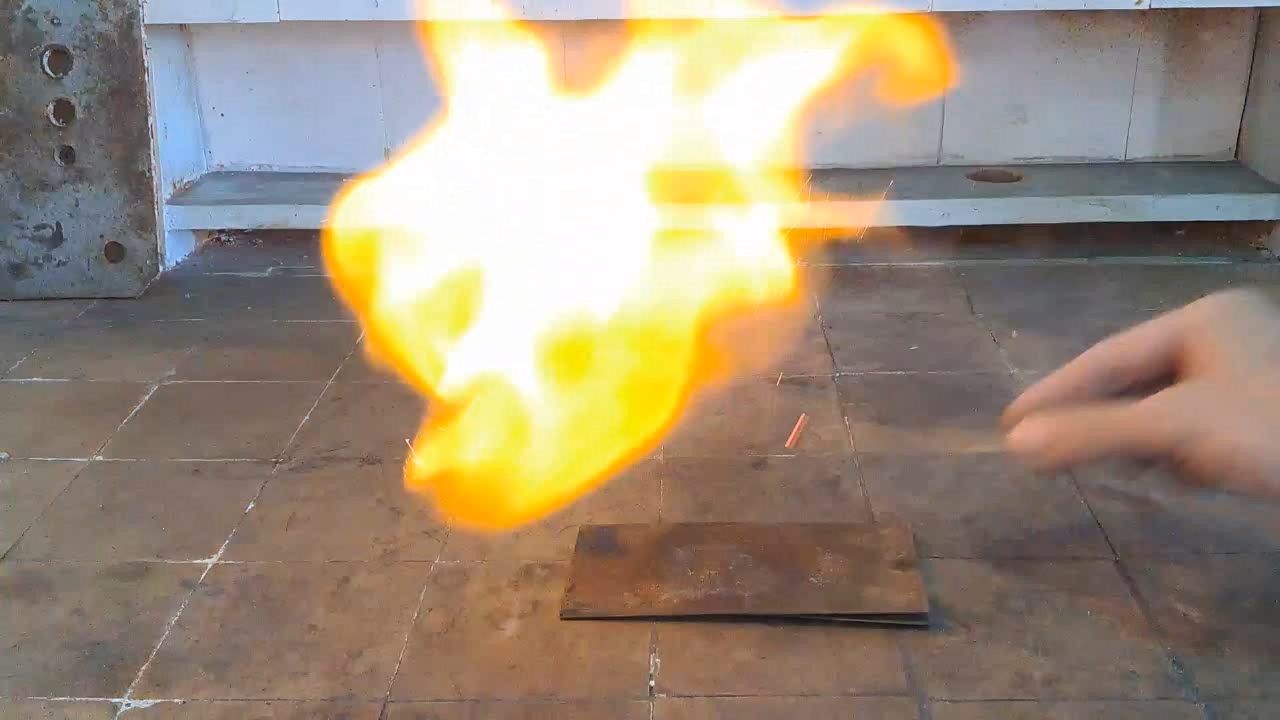 Flash of HMTD after 9 Months of Storage