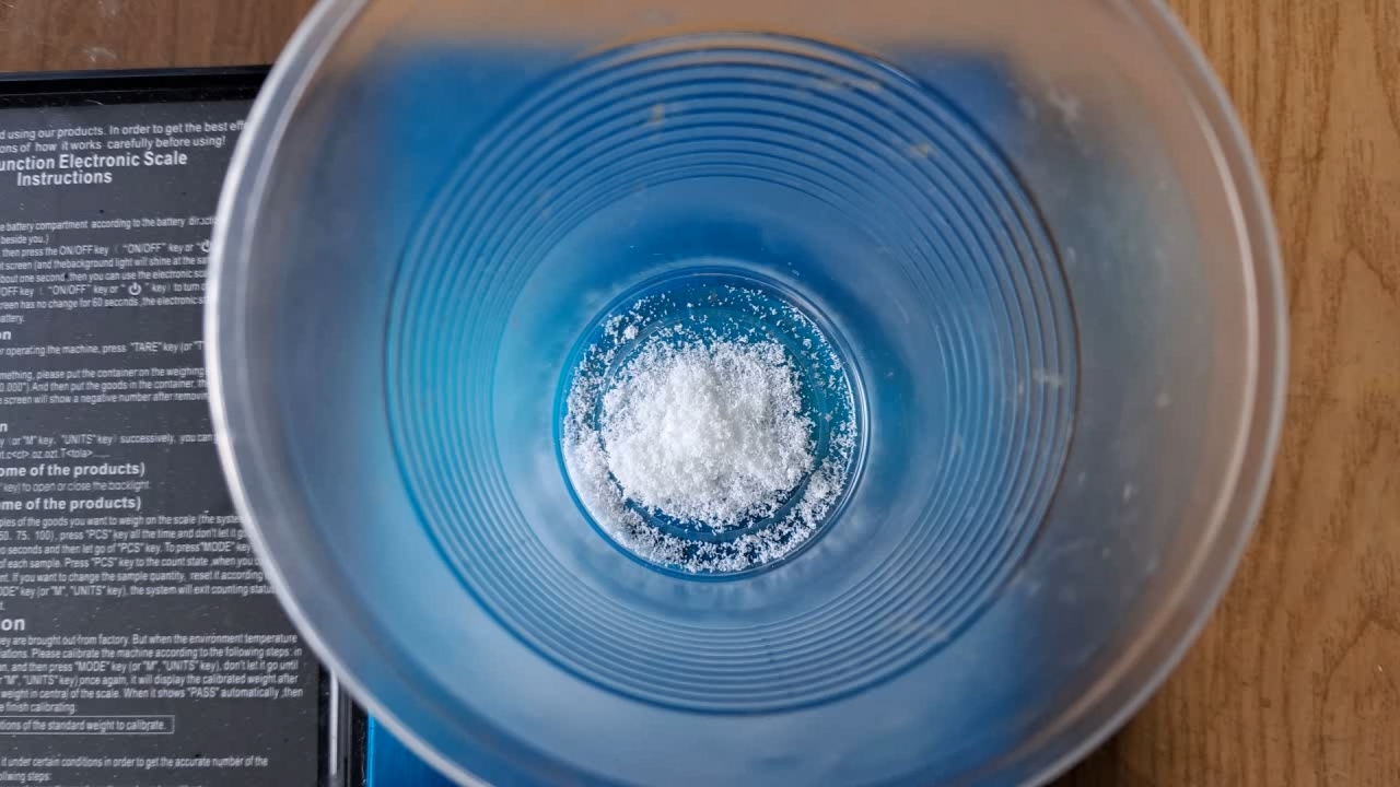 Flash of HMTD after 9 Months of Storage