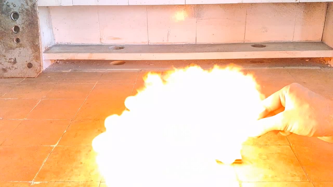 Flash of HMTD after 9 Months of Storage