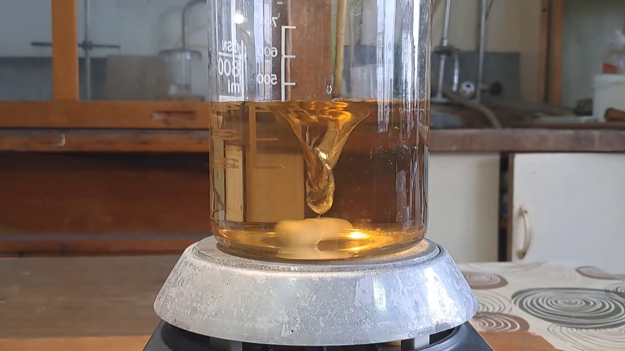 Reaction of Sodium Thiosulfate with Iron(III) Chloride